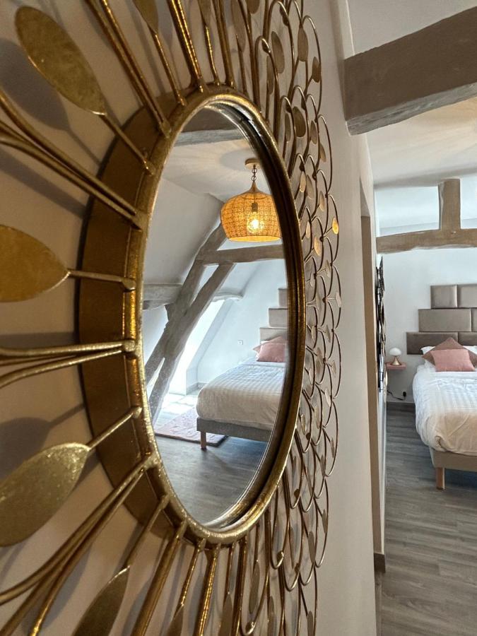 Demeure Du Vallon - Chambres D'Hotes De Charme Azerat 外观 照片
