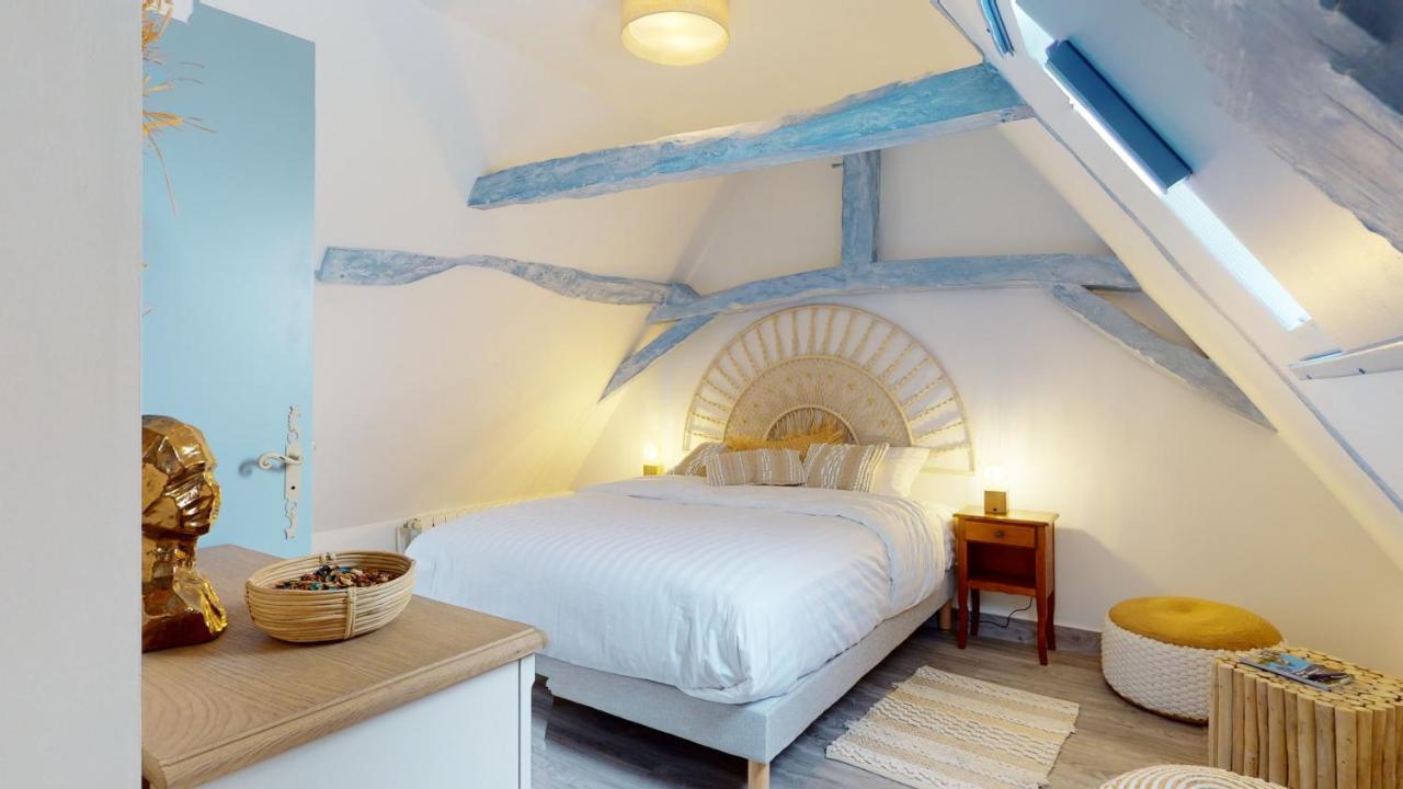 Demeure Du Vallon - Chambres D'Hotes De Charme Azerat 外观 照片