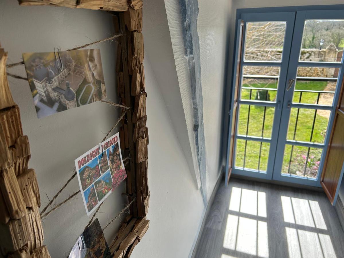 Demeure Du Vallon - Chambres D'Hotes De Charme Azerat 外观 照片