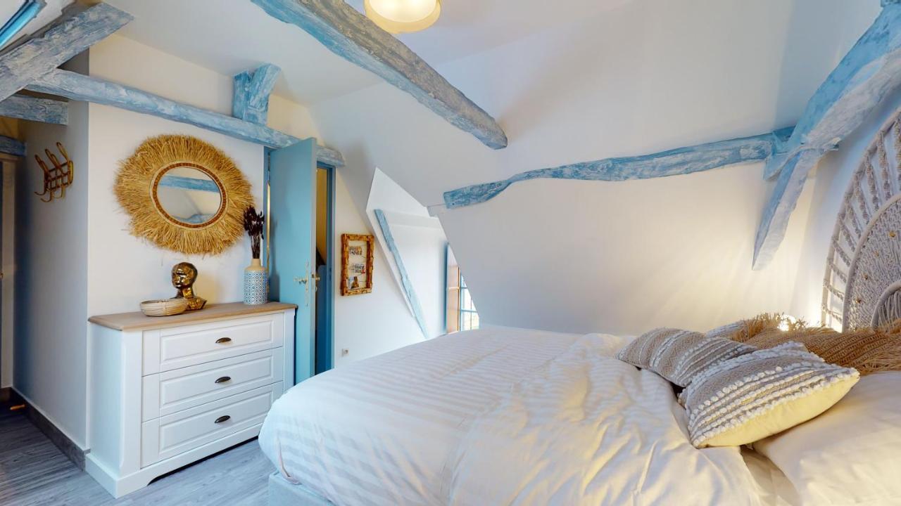 Demeure Du Vallon - Chambres D'Hotes De Charme Azerat 外观 照片